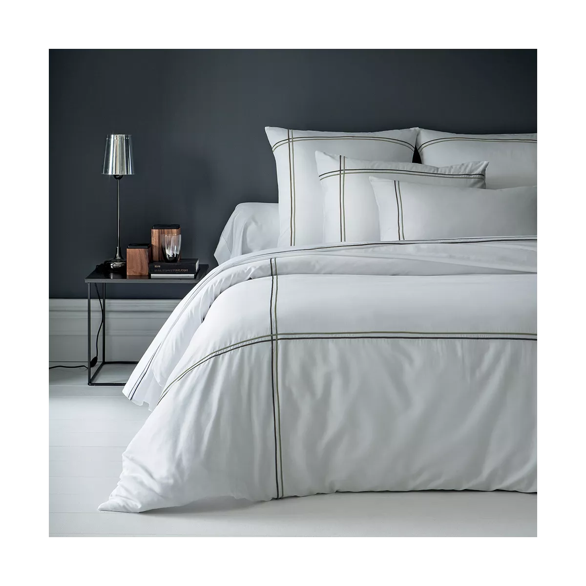 Palais chic bronze