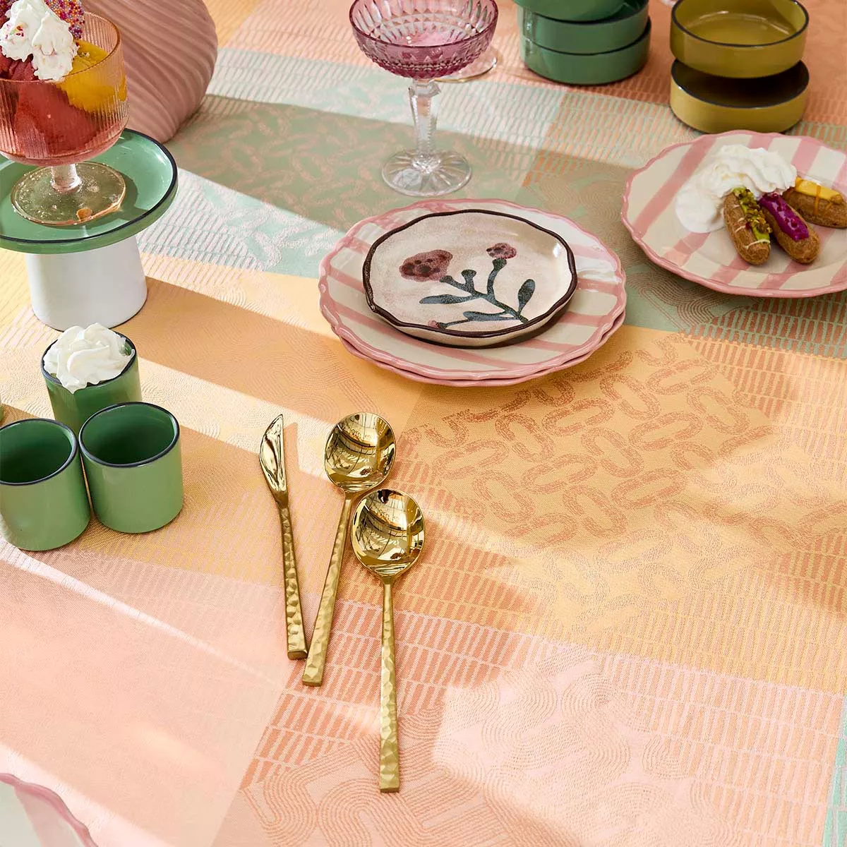 Tischset reine baumwolle beschichtet 205 g/m² jacquard-muster gelb rosa Mille empreintes pastel